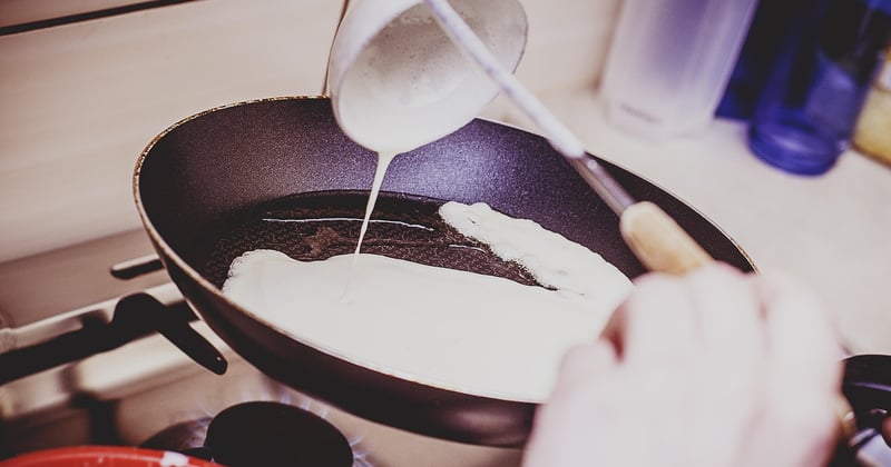 Quel poele a crepes diametre ideal pour debuter ? Le guide